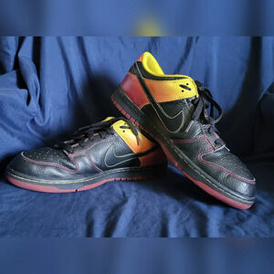 Nike Men's 2008 Nyx Dunk Low 'Black‎ Orange Blaze' Style 330938-004, Size 12